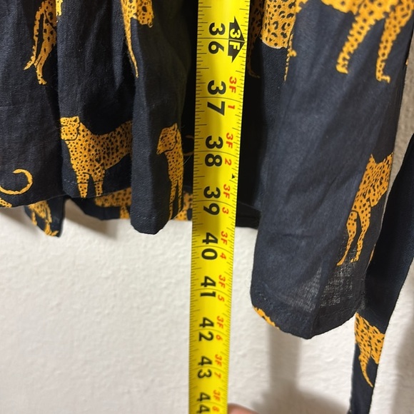 Leopard Cheetah Animal Print Black Yellow Partial Button Down Dress size Medium - Picture 8 of 12